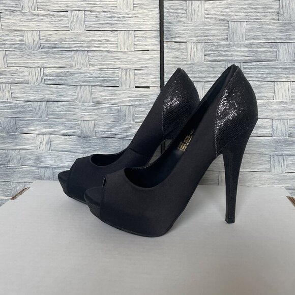 Steve Madden P-Tessi Black Peep Toe Platform Stiletto‎ Heels Women's Size 6.5M - Picture 2 of 7